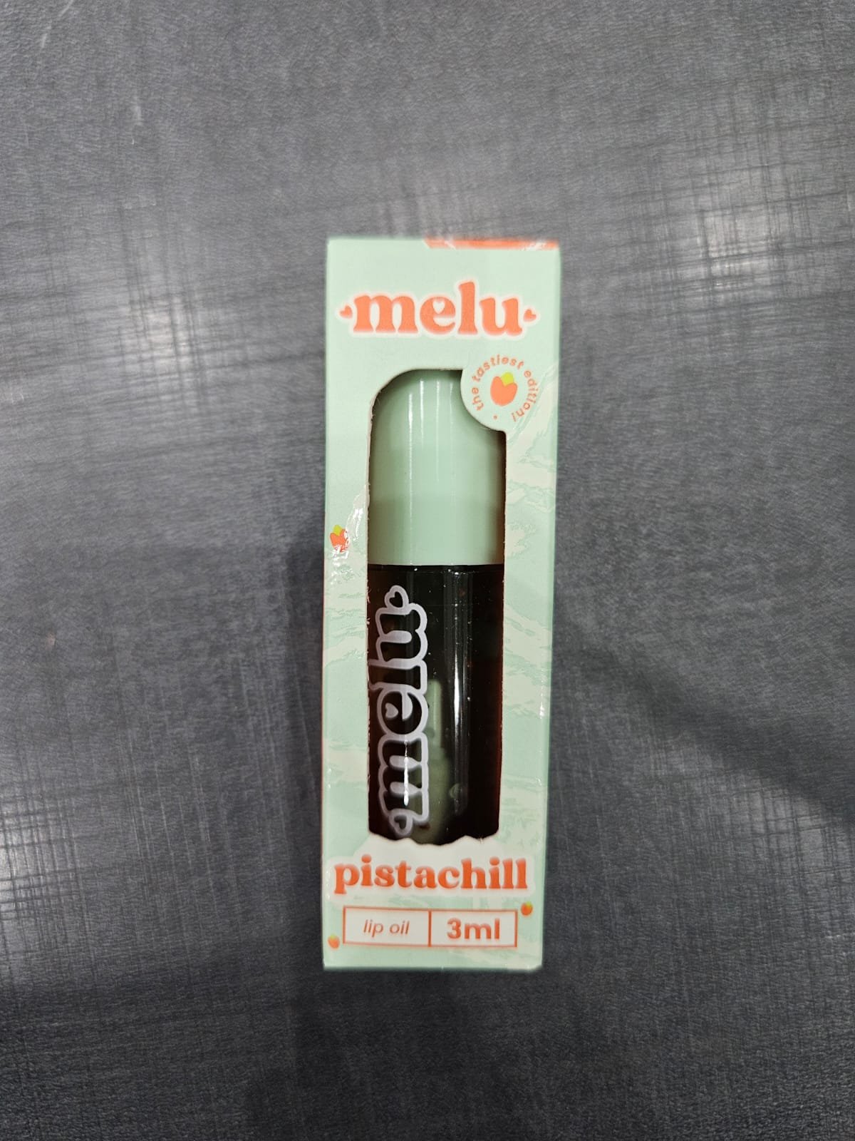 Foto original de Lip oil Melu by Ruby Rose